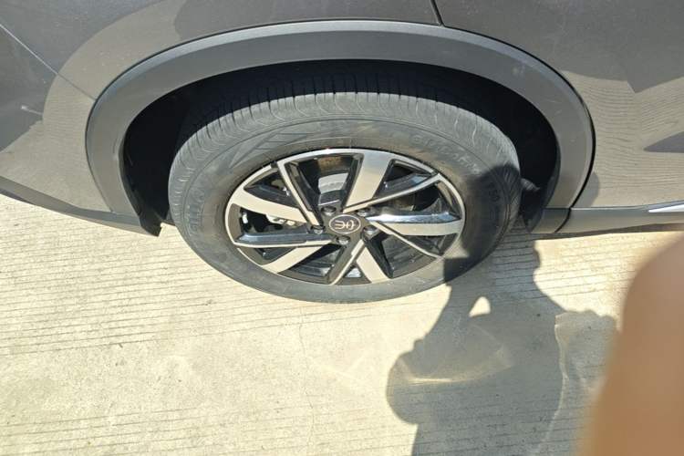Used BYD Song Pro New Energy 2024 HONOR Edition DM-i 71KM Navigation Model Exterior 5