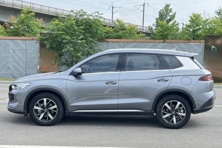 Used BYD Song Pro New Energy 2024 HONOR Edition DM-i 110KM Beyond Model Exterior 6