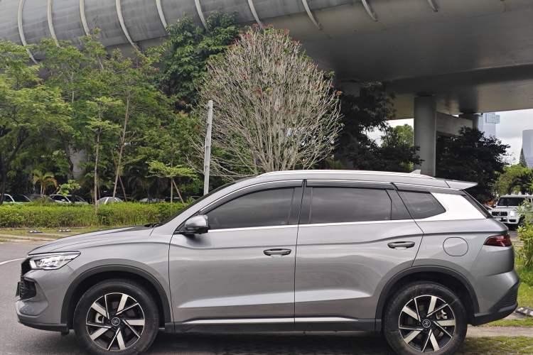 Used BYD Song Pro New Energy 2024 HONOR Edition DM-i 71KM Navigation Model Exterior 6