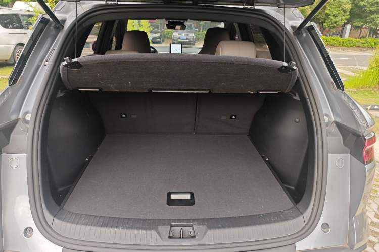 Used BYD Song Pro New Energy 2024 HONOR Edition DM-i 71KM Navigation Model Exterior 8