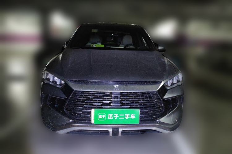 Used BYD Song Pro New Energy 2024 HONOR Edition DM-i 71KM Navigation Model Front