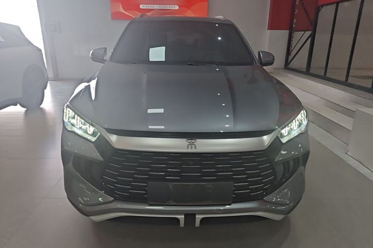 Used BYD Song Pro New Energy 2024 HONOR Edition DM-i 71KM Navigation Model Front