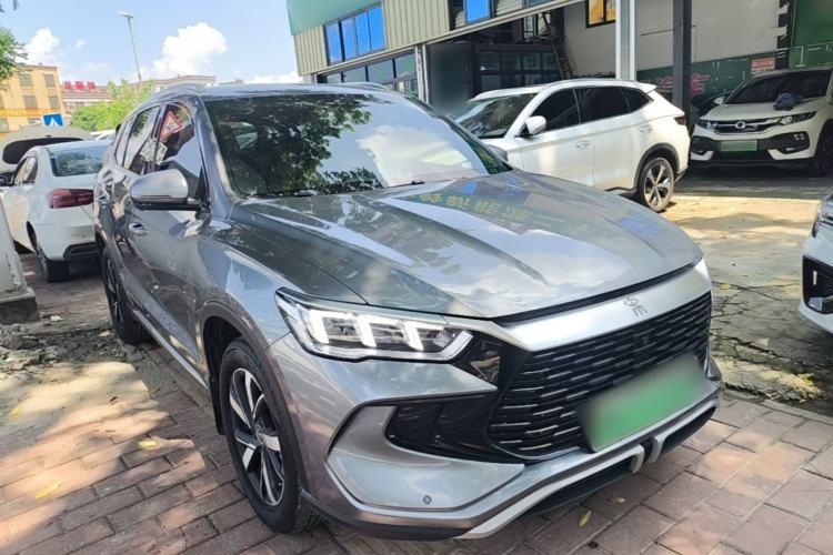 Used BYD Song Pro New Energy 2024 HONOR Edition DM-i 71KM Navigation Model Front Right 45 Deg