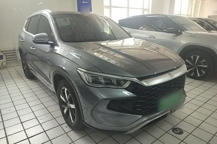 Used BYD Song Pro New Energy 2024 HONOR Edition DM-i 71KM Leading Model Front Right 45 Deg
