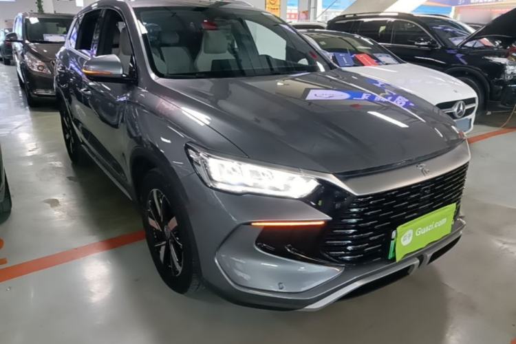 Used BYD Song Pro New Energy 2024 HONOR Edition DM-i 110KM Beyond Model Front Right 45 Deg