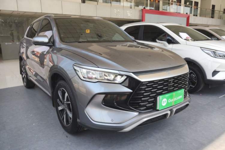 Used BYD Song Pro New Energy 2024 HONOR Edition DM-i 71KM Navigation Model Front Right 45 Deg