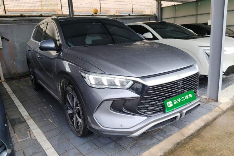 Used BYD Song Pro New Energy 2024 HONOR Edition DM-i 110KM Beyond Model Front Right 45 Deg