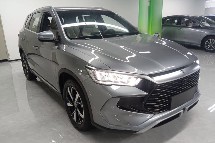 Used BYD Song Pro New Energy 2024 HONOR Edition DM-i 71KM Navigation Model Front Right 45 Deg