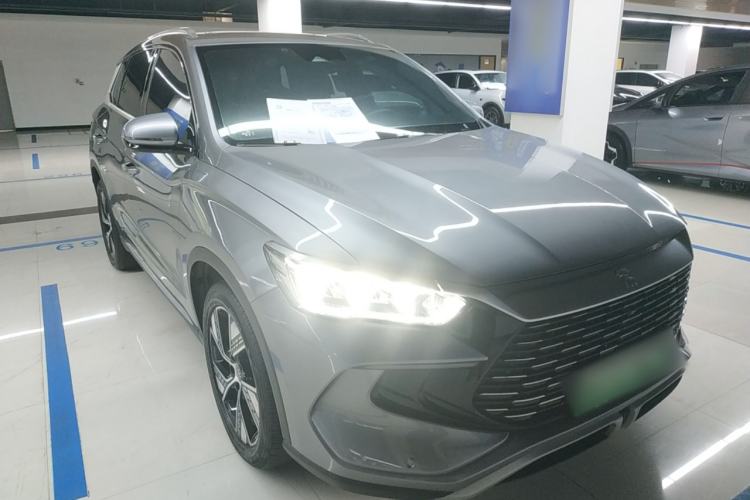 Used BYD Song Pro New Energy 2024 HONOR Edition DM-i 110KM Excellence Model Front Right 45 Deg