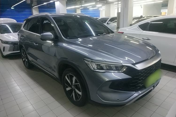 Used BYD Song Pro New Energy 2024 HONOR Edition DM-i 71KM Navigation Model Front Right 45 Deg