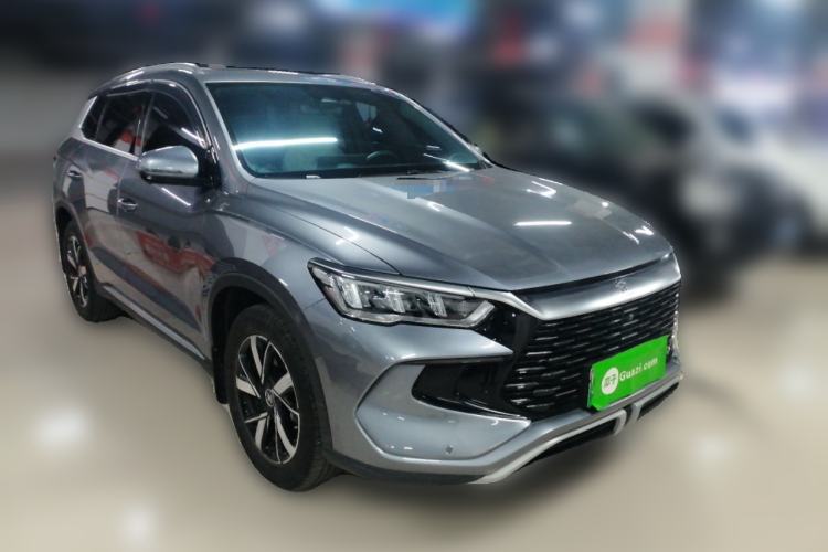 Used BYD Song Pro New Energy 2024 HONOR Edition DM-i 71KM Beyond Model Front Right 45 Deg