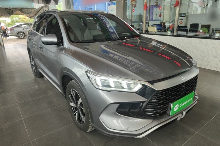 Used BYD Song Pro New Energy 2024 HONOR Edition DM-i 71KM Leading Model Front Right 45 Deg