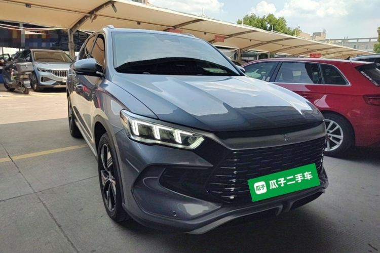 Used BYD Song Pro New Energy 2024 HONOR Edition DM-i 110KM Excellence Model Front Right 45 Deg