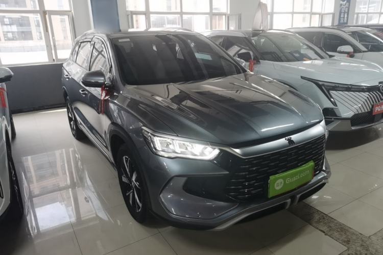Used BYD Song Pro New Energy 2024 HONOR Edition DM-i 71KM Navigation Model Front Right 45 Deg