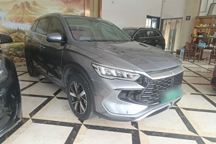 Used BYD Song Pro New Energy 2024 HONOR Edition DM-i 110KM Beyond Model Front Right 45 Deg