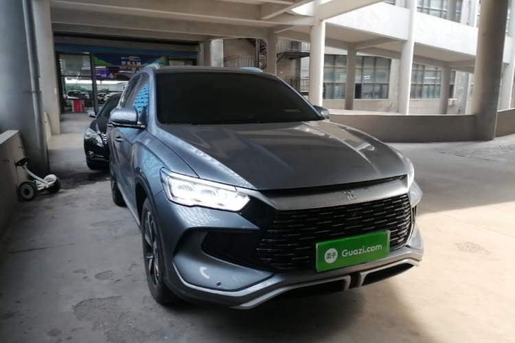 Used BYD Song Pro New Energy 2024 HONOR Edition DM-i 71KM Navigation Model Front Right 45 Deg