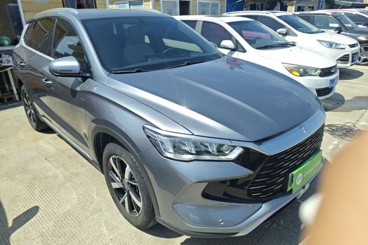 Used BYD Song Pro New Energy 2024 HONOR Edition DM-i 71KM Navigation Model Front Right 45 Deg