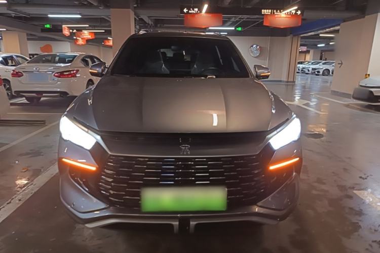 Used BYD Song Pro New Energy 2024 HONOR Edition DM-i 71KM Navigation Model Front
