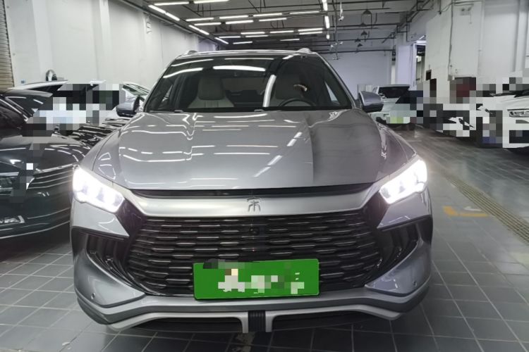Used BYD Song Pro New Energy 2024 HONOR Edition DM-i 71KM Navigation Model Front