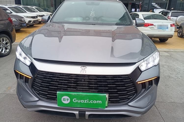 Used BYD Song Pro New Energy 2024 HONOR Edition DM-i 71KM Navigation Model Front