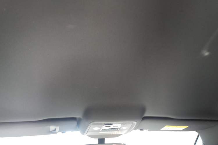 Used BYD Song Pro New Energy 2024 HONOR Edition DM-i 71KM Navigation Model Headliner