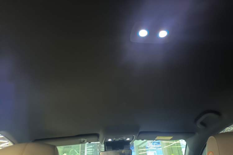 Used BYD Song Pro New Energy 2024 HONOR Edition DM-i 71KM Navigation Model Headliner