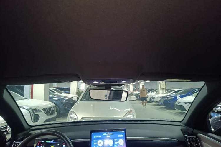 Used BYD Song Pro New Energy 2024 HONOR Edition DM-i 71KM Navigation Model Headliner