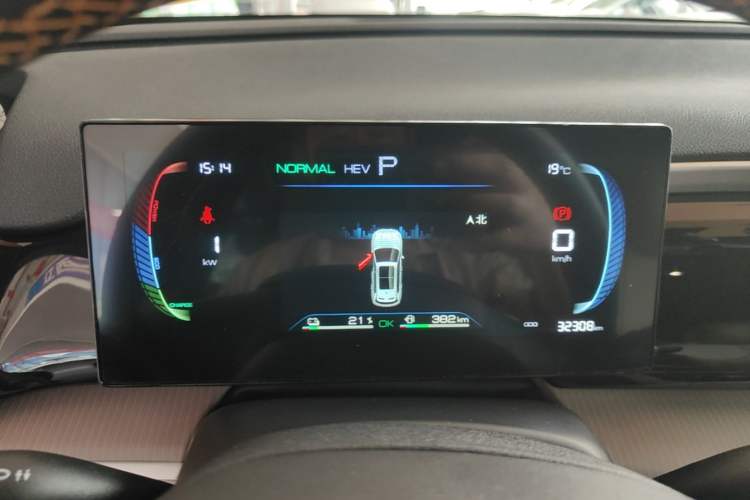 Used BYD Song Pro New Energy 2024 HONOR Edition DM-i 71KM Leading Model Instrument Cluster