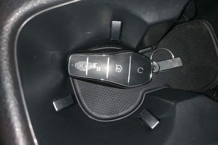 Used BYD Song Pro New Energy 2024 HONOR Edition DM-i 110KM Excellence Model Interior 1