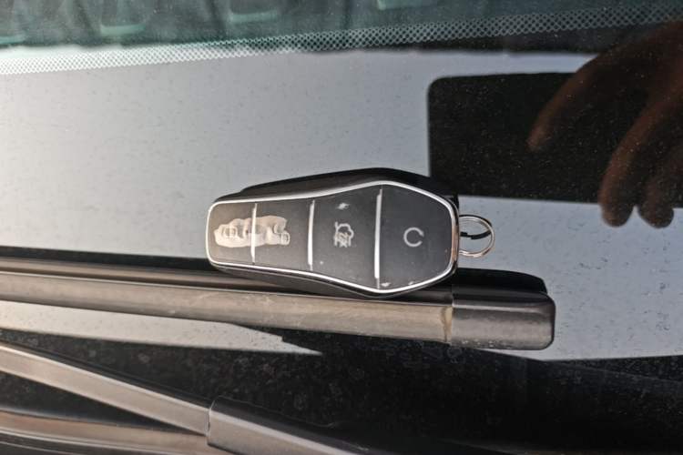 Used BYD Song Pro New Energy 2024 HONOR Edition DM-i 110KM Excellence Model Interior 1