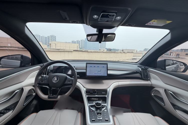 Used BYD Song Pro New Energy 2024 HONOR Edition DM-i 71KM Leading Model Interior 5