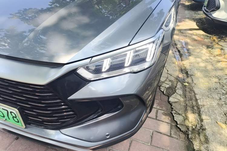 Used BYD Song Pro New Energy 2024 HONOR Edition DM-i 71KM Navigation Model Left Front Headlight
