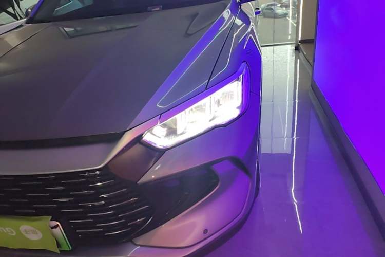 Used BYD Song Pro New Energy 2024 HONOR Edition DM-i 71KM Leading Model Left Front Headlight