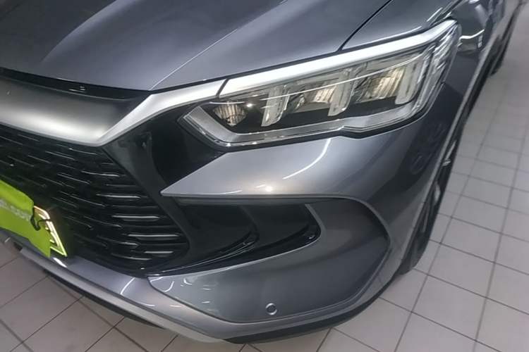 Used BYD Song Pro New Energy 2024 HONOR Edition DM-i 71KM Navigation Model Left Front Headlight