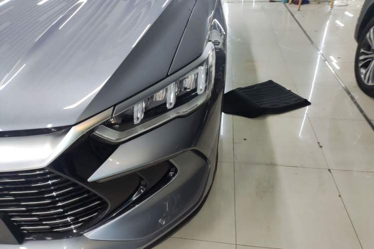 Used BYD Song Pro New Energy 2024 HONOR Edition DM-i 71KM Leading Model Left Front Headlight