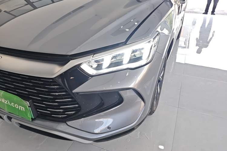 Used BYD Song Pro New Energy 2024 HONOR Edition DM-i 110KM Beyond Model Left Front Headlight