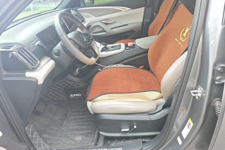 Used BYD Song Pro New Energy 2024 HONOR Edition DM-i 71KM Navigation Model Left Front Seat