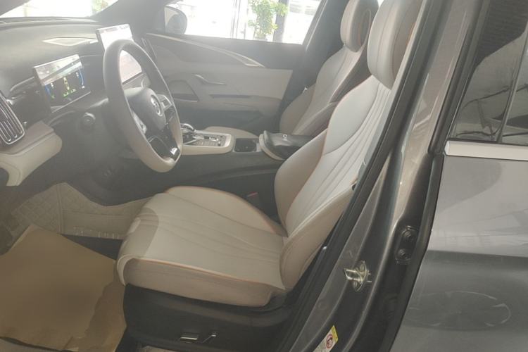 Used BYD Song Pro New Energy 2024 HONOR Edition DM-i 71KM Navigation Model Left Front Seat
