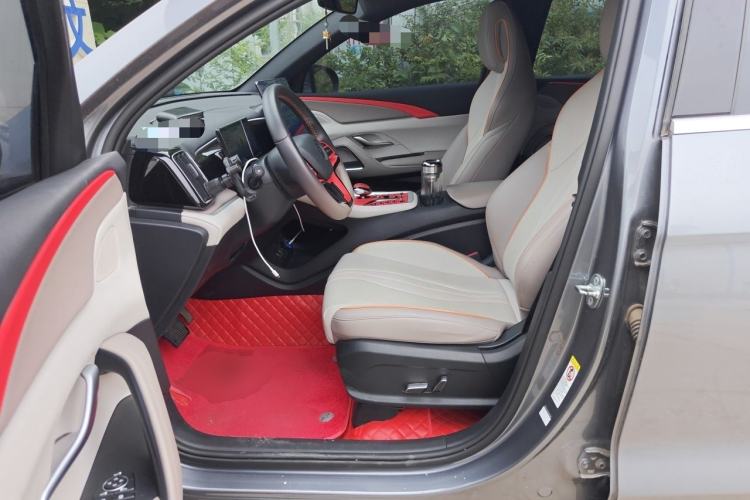Used BYD Song Pro New Energy 2024 HONOR Edition DM-i 110KM Excellence Model Left Front Seat