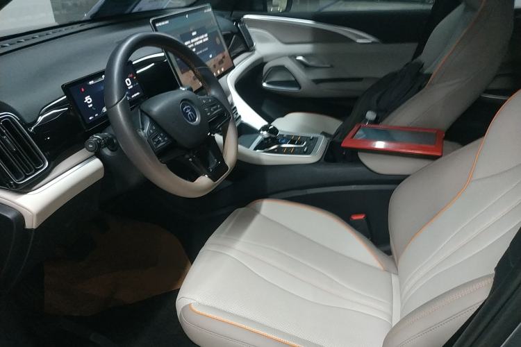 Used BYD Song Pro New Energy 2024 HONOR Edition DM-i 110KM Excellence Model Left Front Seat