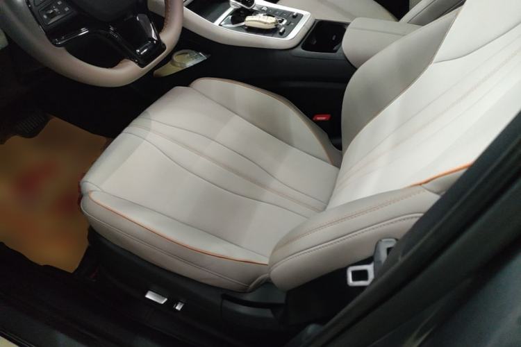 Used BYD Song Pro New Energy 2024 HONOR Edition DM-i 71KM Navigation Model Left Front Seat