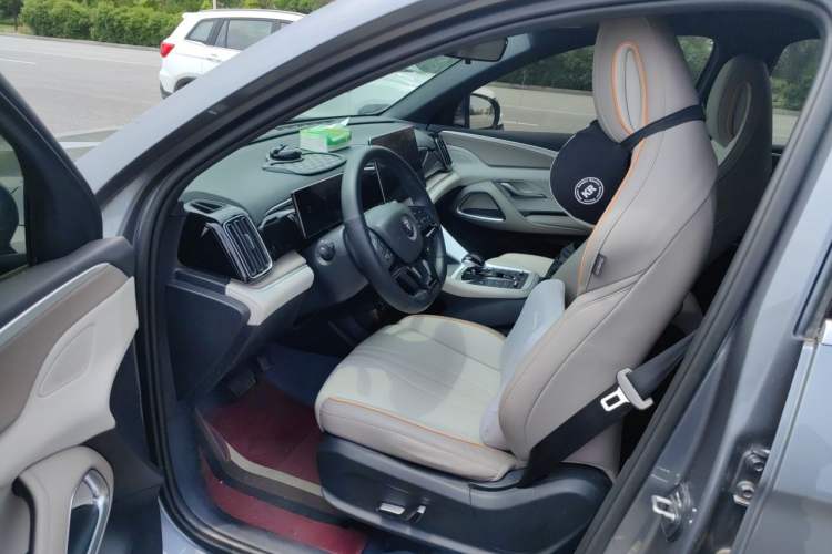 Used BYD Song Pro New Energy 2024 HONOR Edition DM-i 110KM Beyond Model Left Front Seat