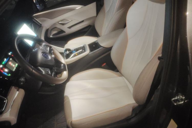 Used BYD Song Pro New Energy 2024 HONOR Edition DM-i 71KM Navigation Model Left Front Seat