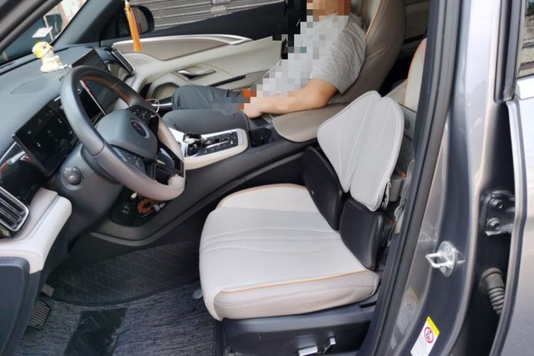Used BYD Song Pro New Energy 2024 HONOR Edition DM-i 71KM Navigation Model Left Front Seat