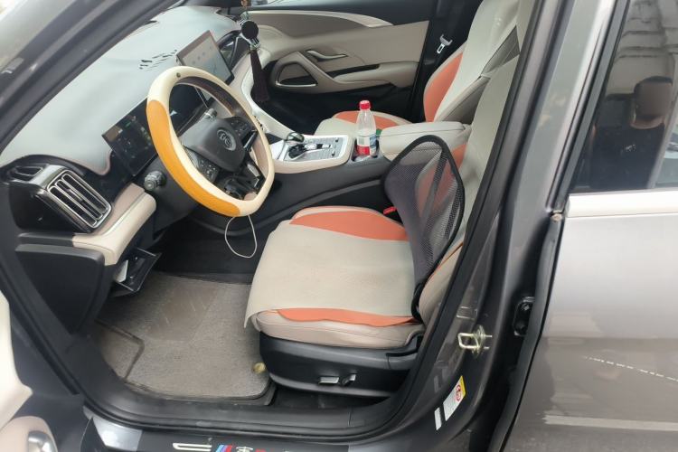 Used BYD Song Pro New Energy 2024 HONOR Edition DM-i 71KM Navigation Model Left Front Seat