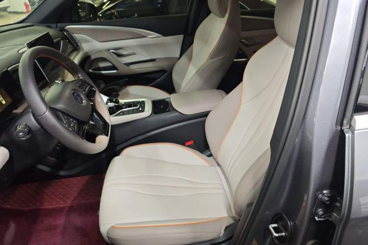 Used BYD Song Pro New Energy 2024 HONOR Edition DM-i 71KM Navigation Model Left Front Seat