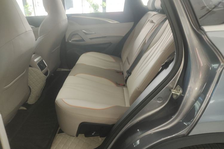 Used BYD Song Pro New Energy 2024 HONOR Edition DM-i 71KM Navigation Model Left Rear Seat