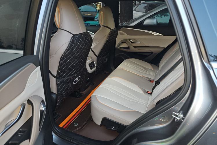 Used BYD Song Pro New Energy 2024 HONOR Edition DM-i 110KM Excellence Model Left Rear Seat