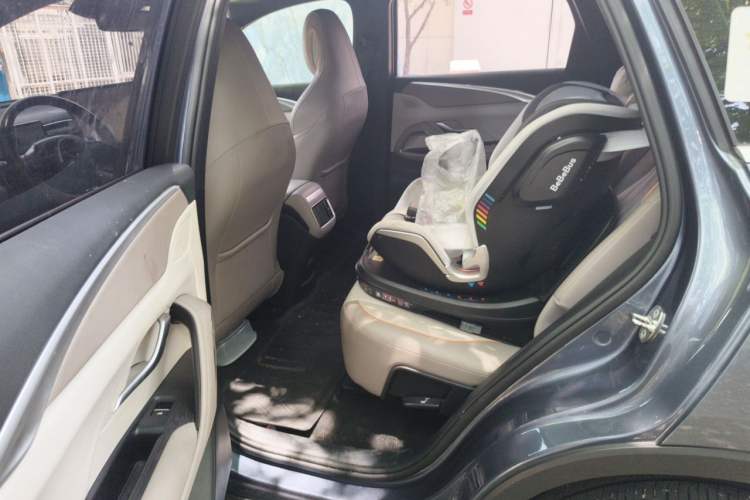 Used BYD Song Pro New Energy 2024 HONOR Edition DM-i 110KM Excellence Model Left Rear Seat
