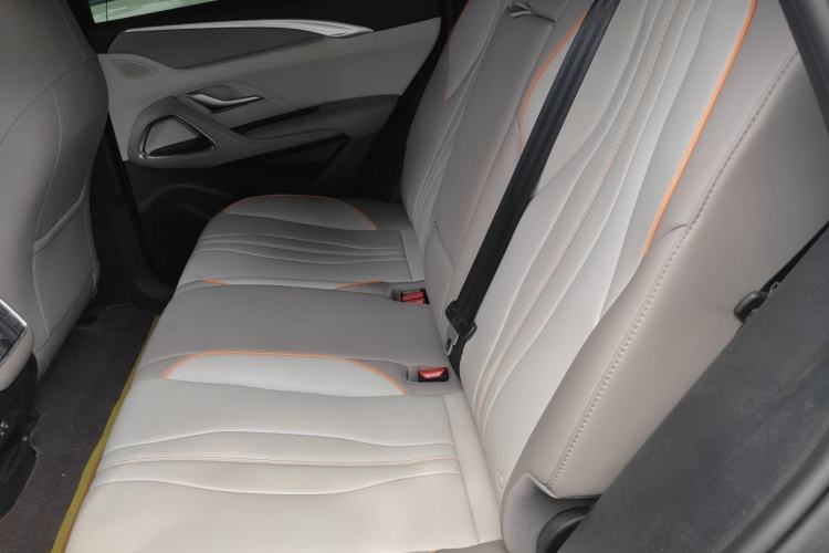 Used BYD Song Pro New Energy 2024 HONOR Edition DM-i 71KM Navigation Model Left Rear Seat